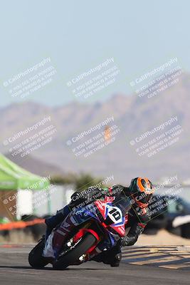 media/Oct-30-2025-Racers Edge (Thu) [[dabbdaf680]]/2-A Group/Session 2 (Turn 16)/